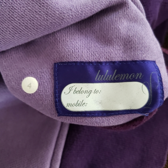 Lululemon – Purple Tree Print Zip Up Hoodie Patterned Sweater Thick Bunn… - Picture 4 of 4